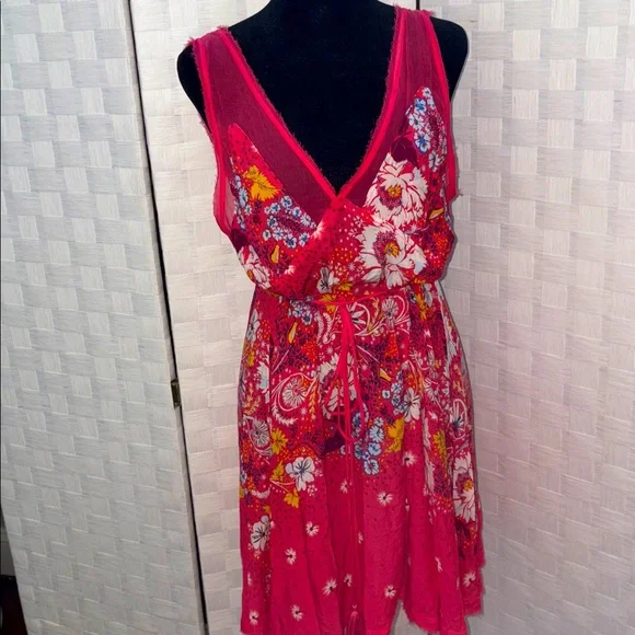 Like New- Free People Floral Sheer Mini Dress, size medium- final sale price - Picture 16 of 17